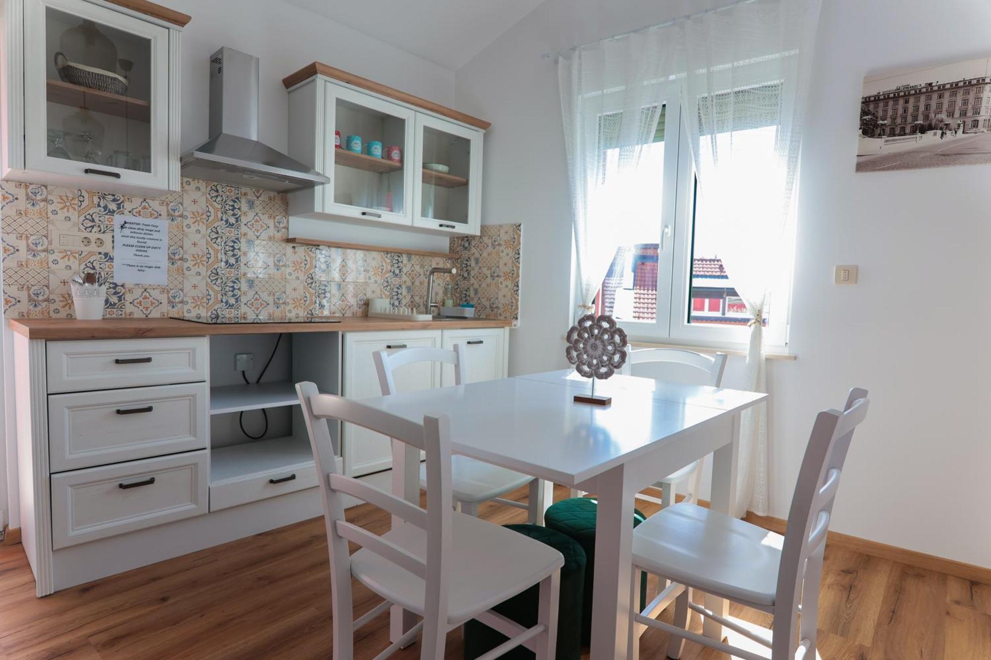 Apart Hotel Asteria Ljubljana Extérieur photo